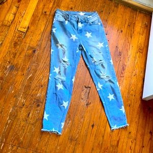 Jean Capri Pants w/ STARS